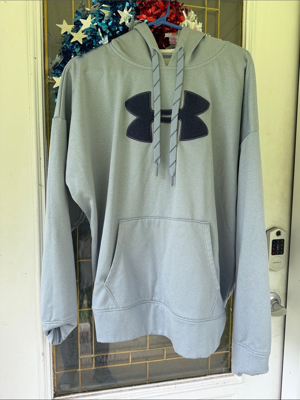 Under Armour Men's Light Gray Pullover Hoodie with Navy Logo
